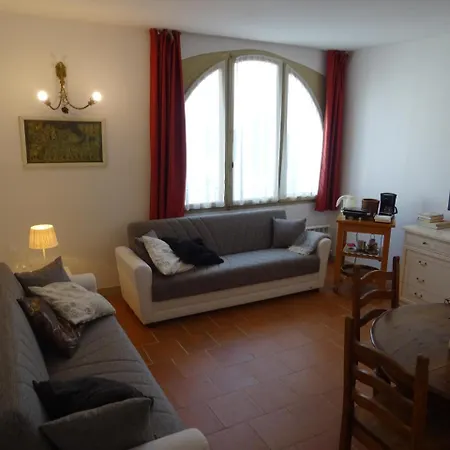 Charmerooms Moroni Bed and breakfast 3*