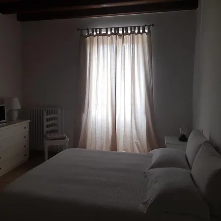 Charmerooms Moroni Bed & Breakfast