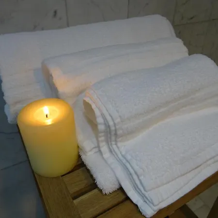Charmerooms Moroni Bed & Breakfast 3*